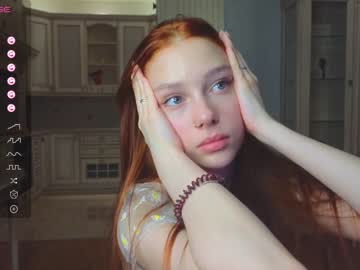 girl
        shirleywhitney cam image #3345731