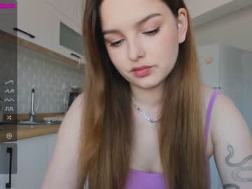 girl
        victoria_karma cam image #741229