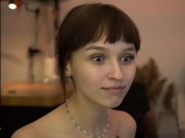 girl
        diruriru cam image #3594666
