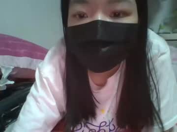 girl
        godempress cam image #4263351