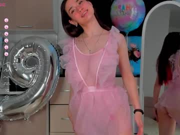 girl
        mariemelons cam image #3293528