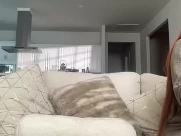 girl
        laurenphillips cam image #6004168