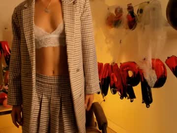 girl
        lenaelisabeth cam image #2761821