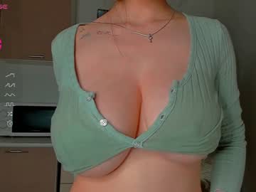 girl
        mariemelons cam image #3150417