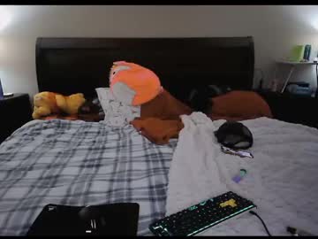 couple
        saltnpepperx cam image #3823108