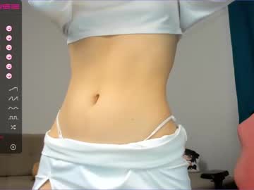 girl
        aiochan cam image #179803