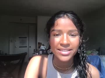 girl
        bestofceleste777 cam image #2058131