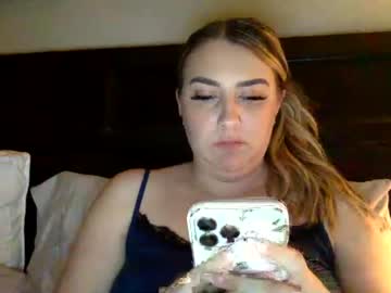 girl
        k_baabyyy cam image #1566509