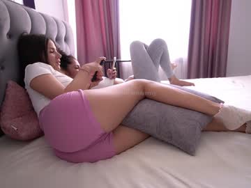 girl
        innocentemmy cam image #6623786