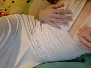 girl
        sweet_jane18 cam image #5730946