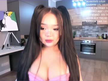 girl
        anni_lovely cam image #692163