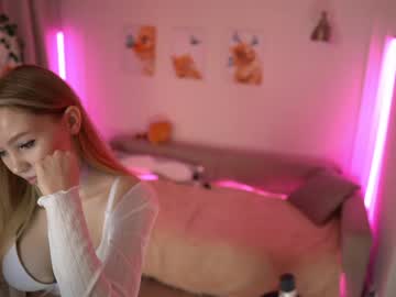 girl
        avroramy cam image #5664669