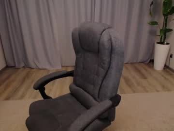 girl
        ava_leey cam image #4299373