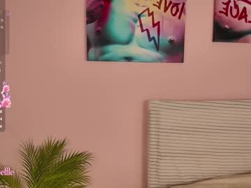 girl
        jollly_belle cam image #5483632