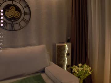 girl
        karrin cam image #3965092