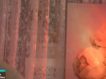 girl
        sweety_rinushka_ cam image #5830408