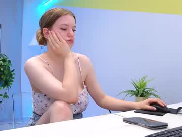 girl
        lovlybambi cam image #4491416