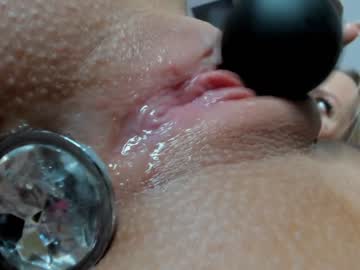 girl
        2badforyou cam image #2747717