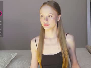 girl
        cute_shine cam image #4330339