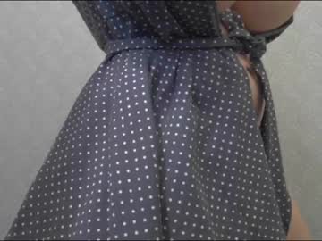 girl
        playful_goldie cam image #975122
