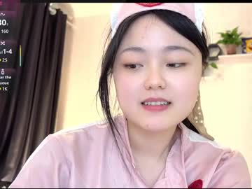 girl
        liunana cam image #6729284