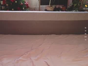 couple
        knock1knock cam image #3169008
