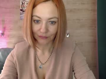 girl
        nina_richel cam image #592718