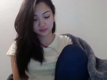 girl
        london_tipton cam image #2758049