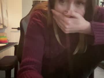 girl
        eatmypie69 cam image #3572590