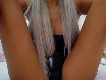 girl
        melanielexxx cam image #2352827