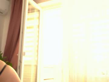 girl
        sweety_rinushka_ cam image #4728754