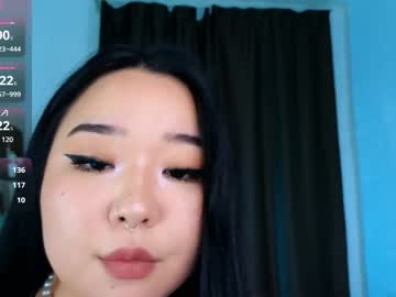 girl
        mei_honey cam image #5549331