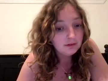 girl
        brattiebabe420 cam image #1136145