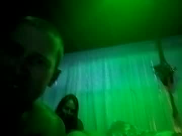 couple
        twocrazy85 cam image #4418411