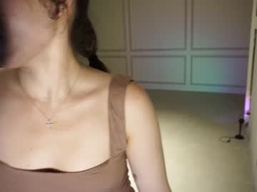 girl
        soifiee cam image #508044