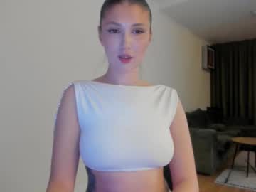 girl
        aalliyahh cam image #6161361