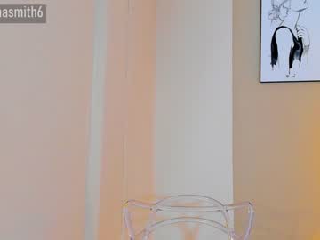 girl
        jovanna_smith cam image #133203
