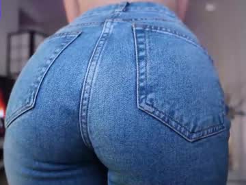 girl
        anniehillofficial_ cam image #6354559