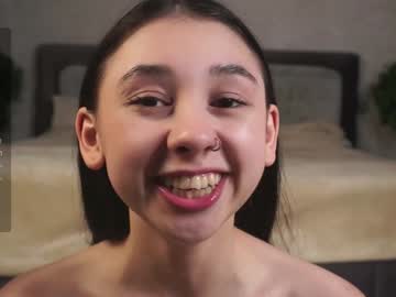 girl
        zarascarlett cam image #5683770