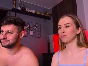 girl
        wankerspleasure cam image #339309