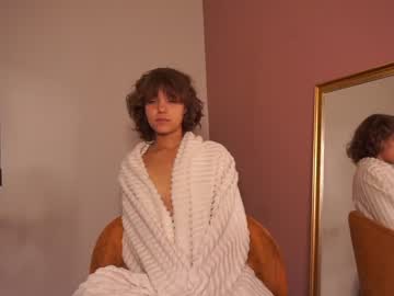 girl
        lenaelisabeth cam image #3022066