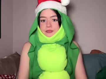 girl
        littlesugarpea cam image #5768640