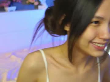 girl
        augustaherlan cam image #6568604