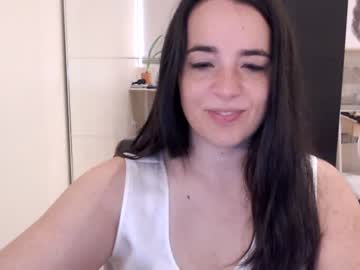 girl
        melaniebiche cam image #3912765