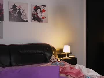 girl
        na__na cam image #6157927