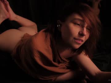 girl
        ms_mojo cam image #5843258