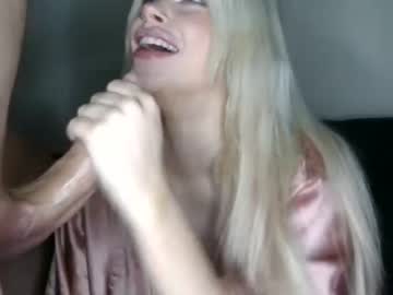 couple
        sloppyqueenuk cam image #1145604