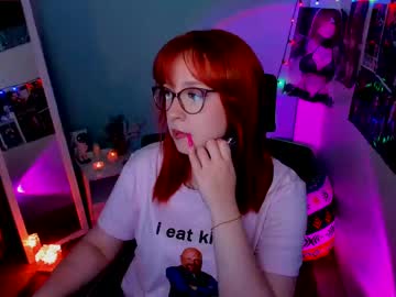 girl
        margaret_red cam image #6613132