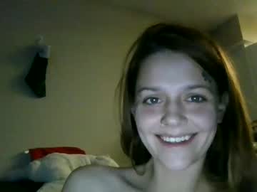 girl
        misslilkatt cam image #473108