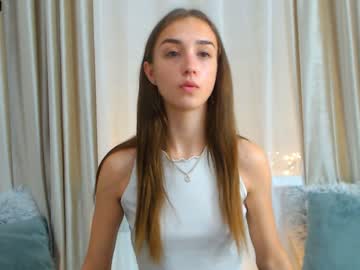 girl
        lana__j cam image #1825855